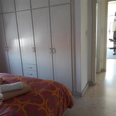 Alexandros Apartment *