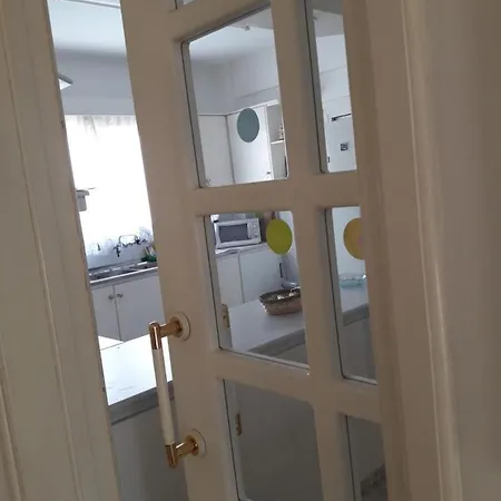 Alexandros Apartment Lejlighed