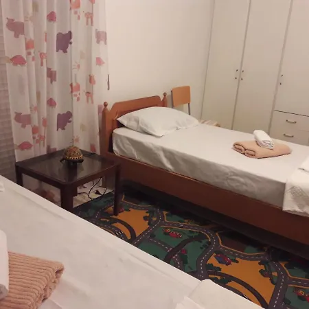Alexandros Apartment